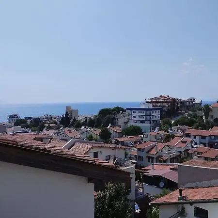 Olimpik Yuzme Havuzlu Luks Triplex Βίλα