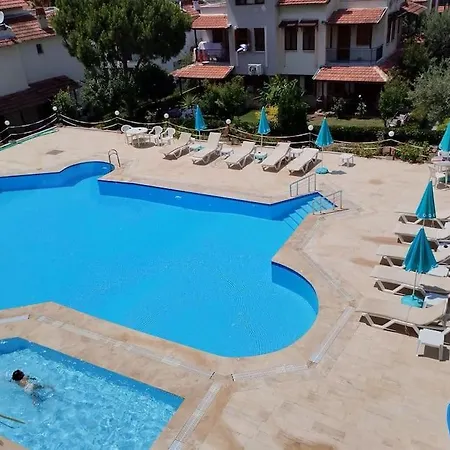 Βίλα Olimpik Yuzme Havuzlu Luks Triplex